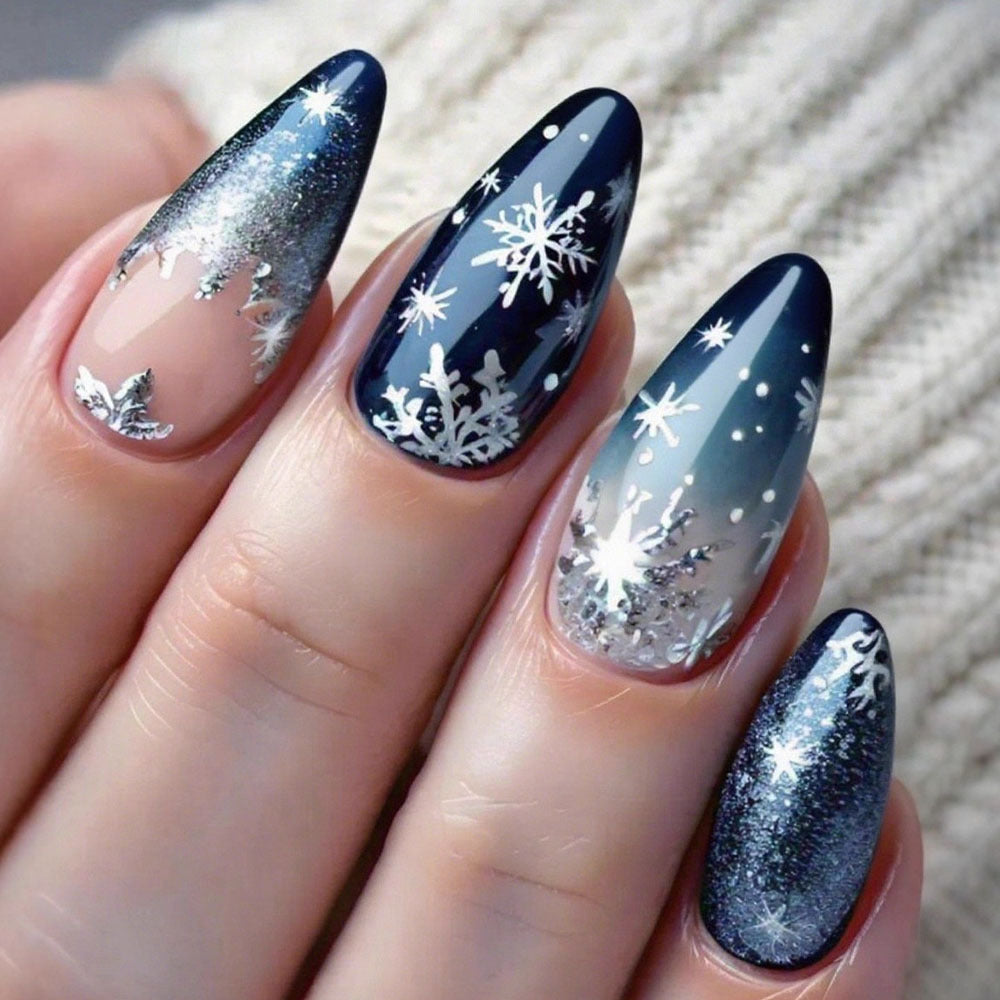 Artificial Nails In Elegant Winter Design Bowlift