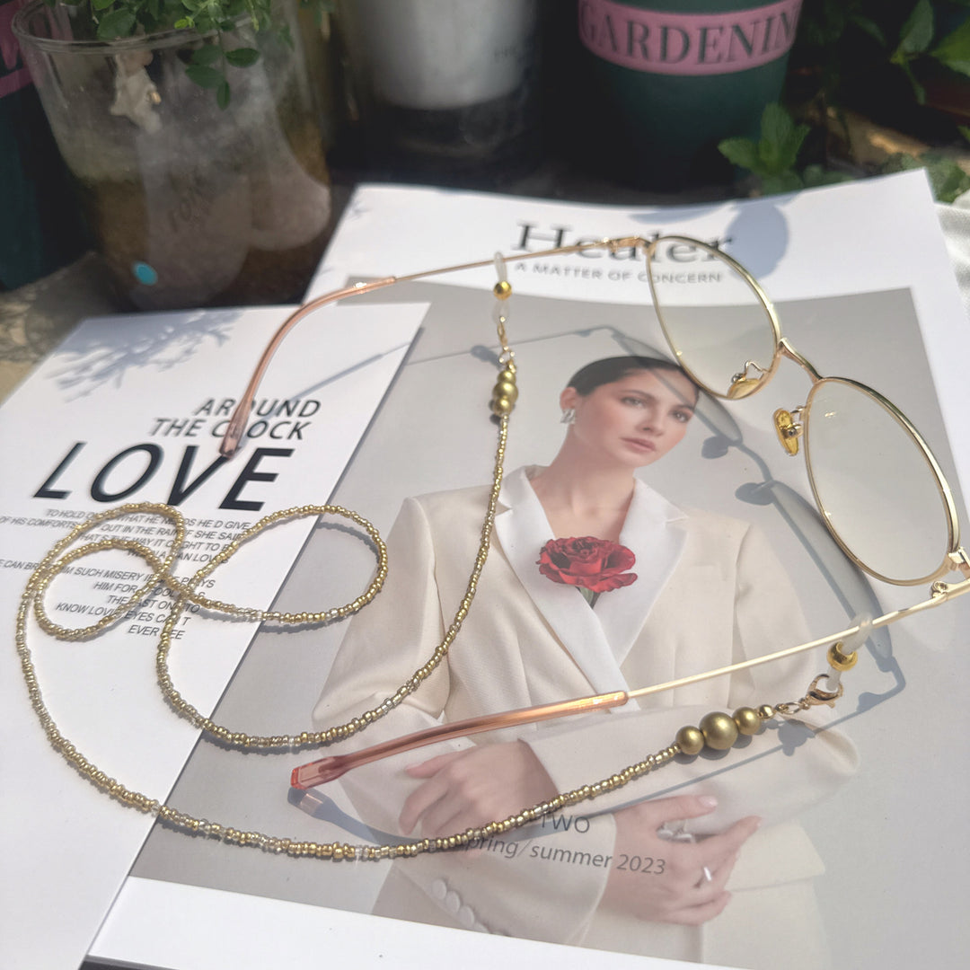 Ornate Beaded Eyewear Chain Bowlift
