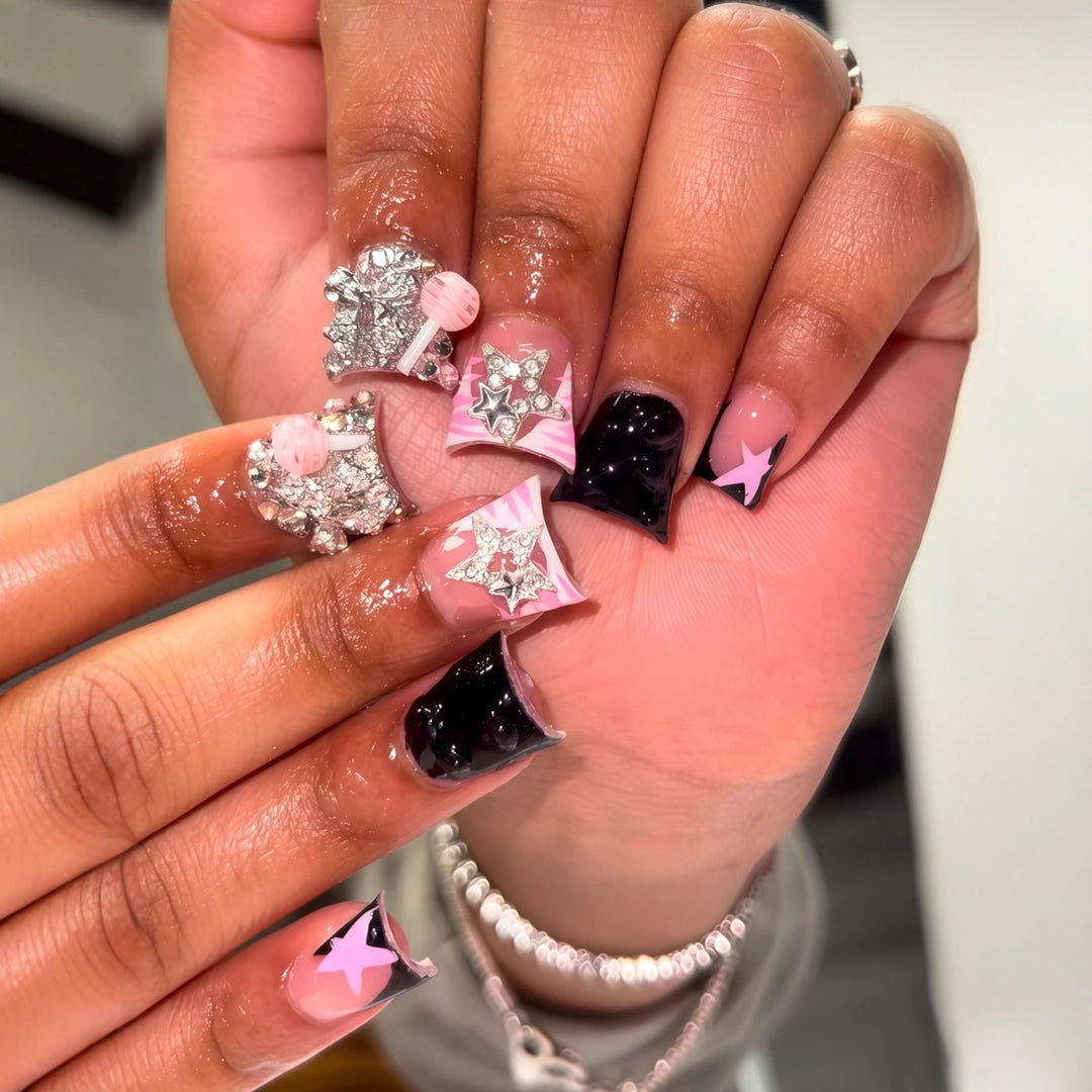 Glamorous Decorative Press-On Nail Art Bowlift