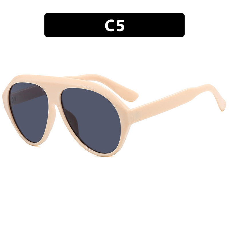 Women sporty sunglasses with innovative frame Bowlift
