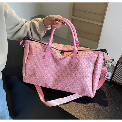 Elegant and Structured Travel Bag Bowlift