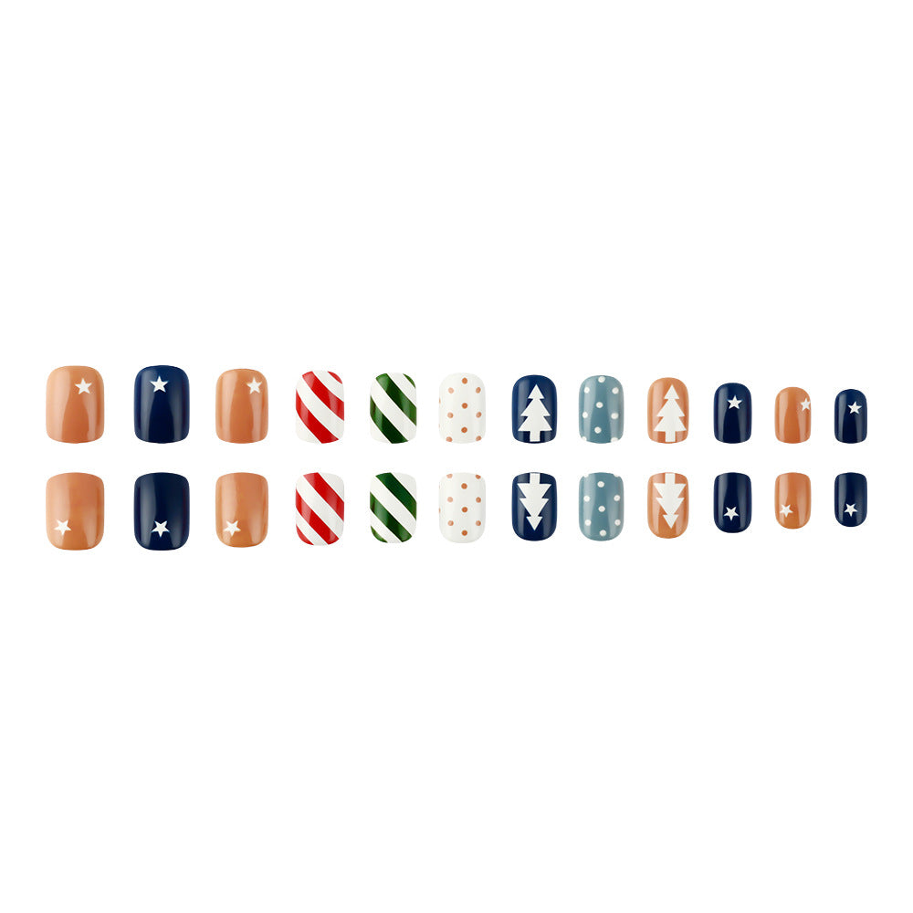 Holiday-Themed Nail Art Design Bowlift