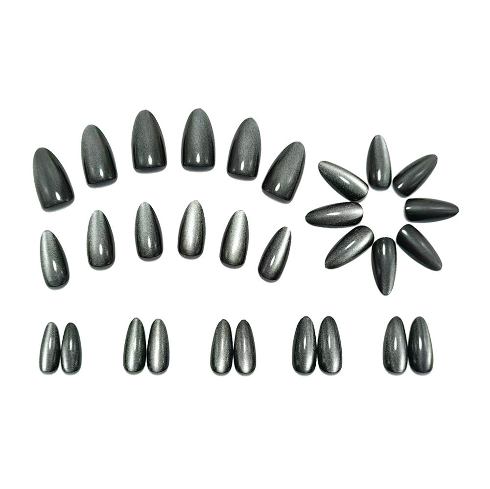 Shiny artificial nails with high gloss finish Bowlift