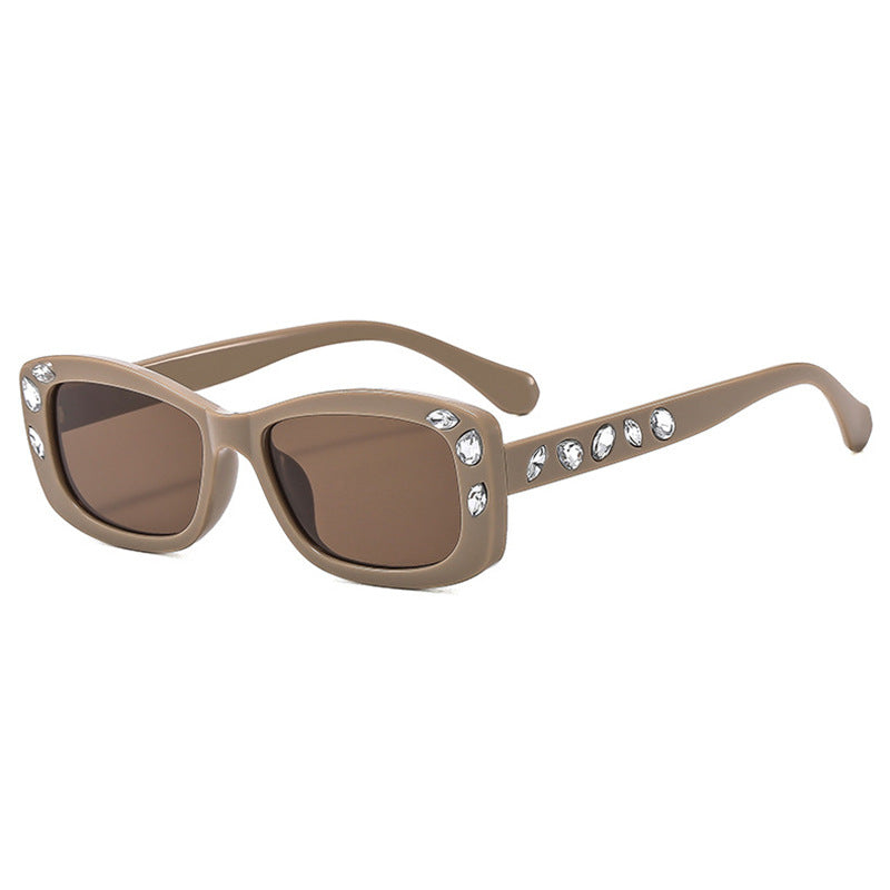 Ladies fashionable sunglasses with crystal embellishment Bowlift