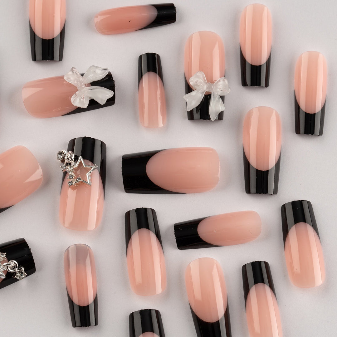 Glamorous artificial nail set with 3D bows and glitter decorations Bowlift