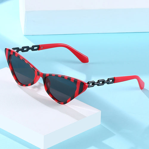 Women Cat-Eye Sunglasses with Stylish Chain Accents Bowlift