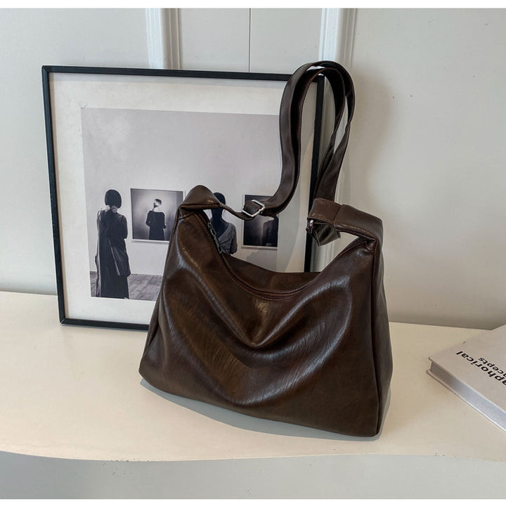 Chic Slouchy Hobo Bag Bowlift