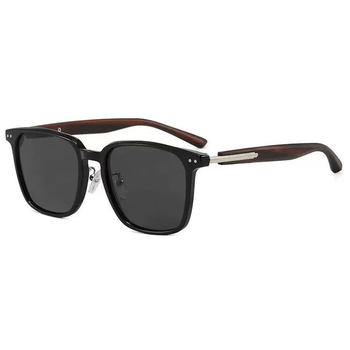 Women’s retro-inspired sunglasses in modern tortoiseshell pattern Bowlift