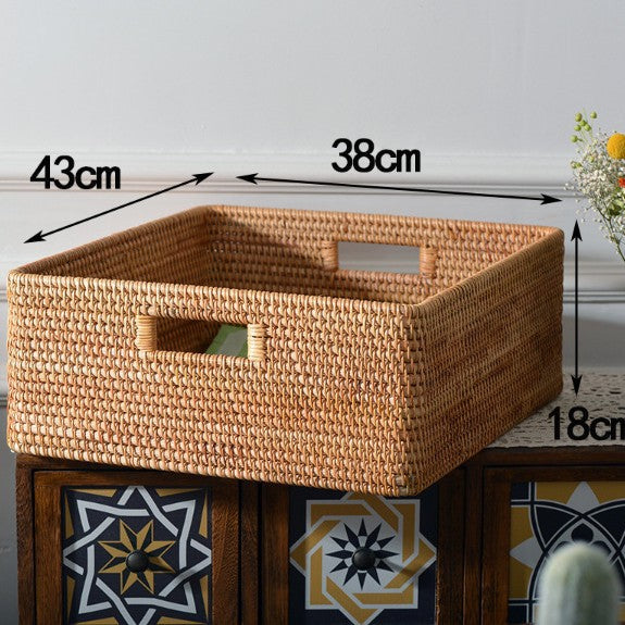 Women rectangular storage basket made of natural material Bowlift