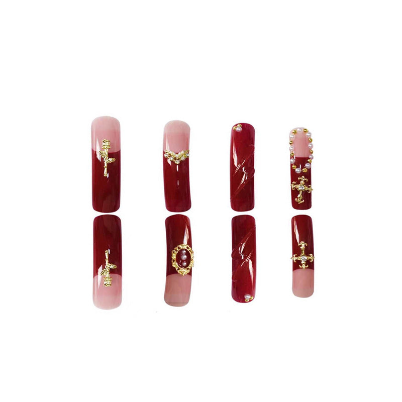 Elegant Press-On Nail Art with Gold Embellishments Bowlift
