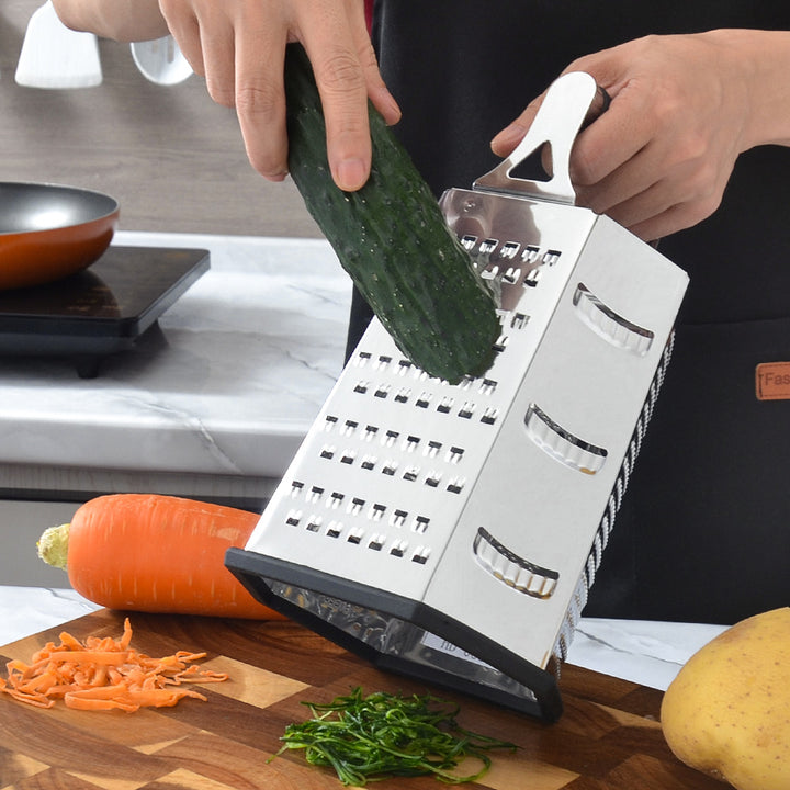 High-quality stainless steel kitchen grater with non-slip base Bowlift