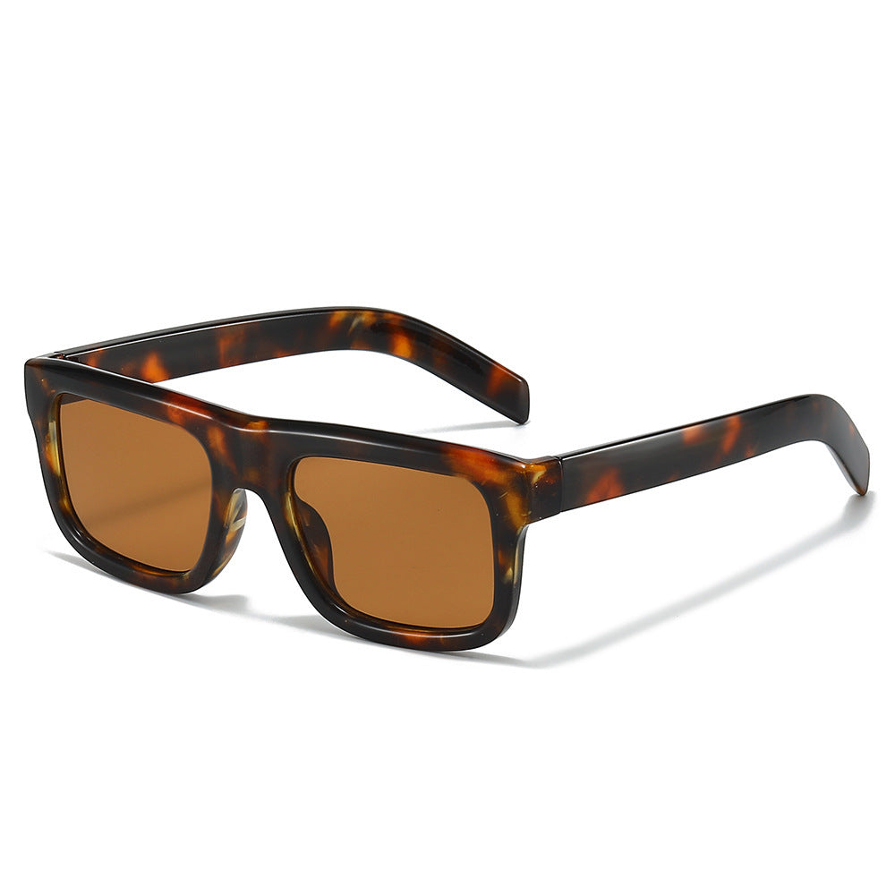 Contemporary Wide-Brim Sunglasses Bowlift