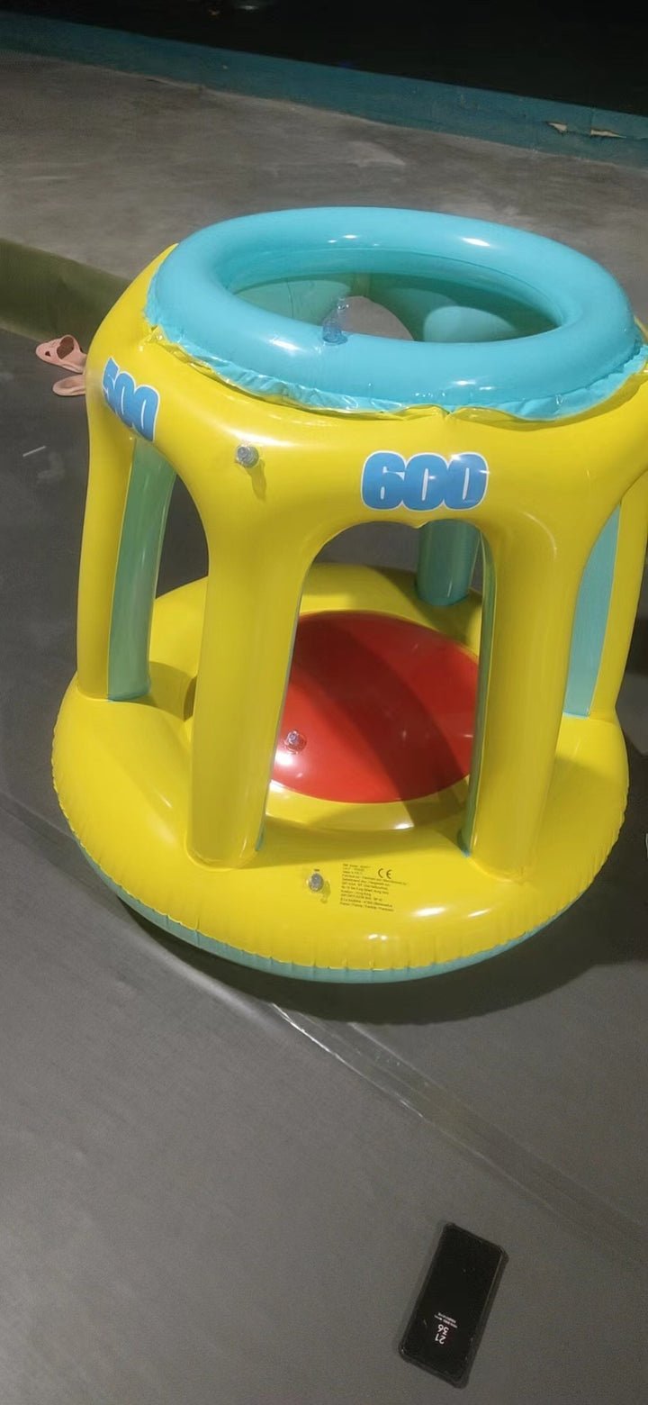 Women inflatable water play island Bowlift