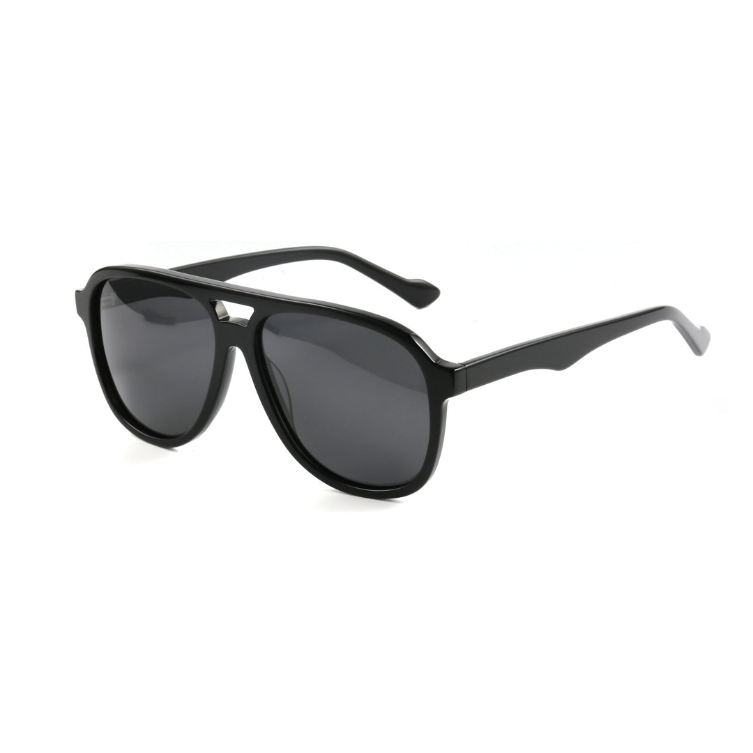 Women’s fashionable sunglasses in elegant vintage style Bowlift