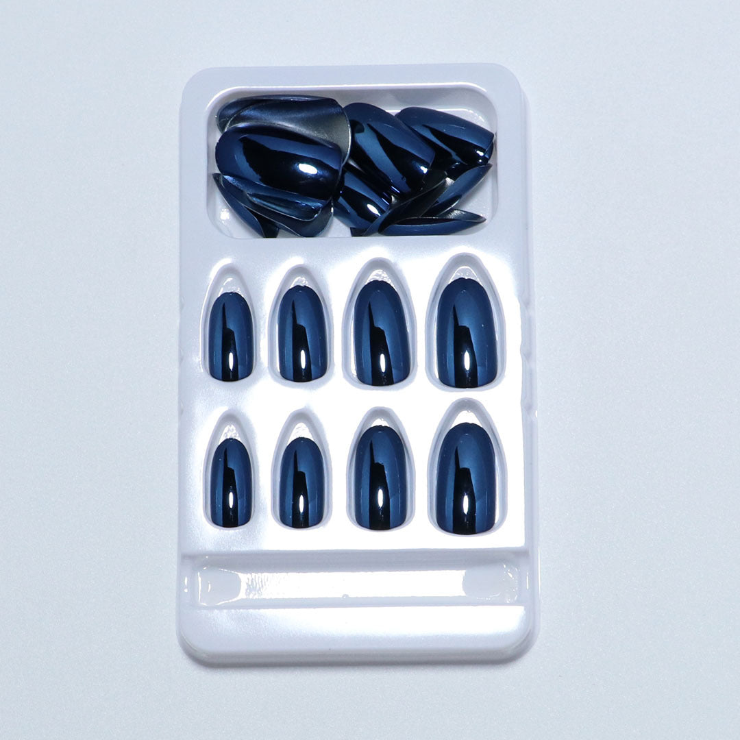 Glossy Stiletto Press-On Nail Set Bowlift
