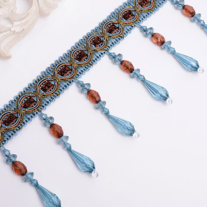 Embellished lace edge Bowlift