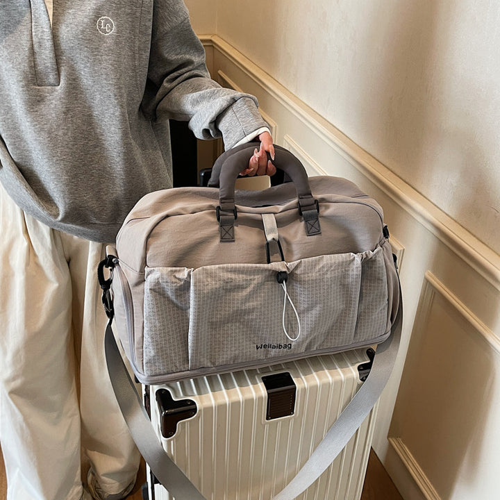 Multi-functional Sports Bag With Removable Shoulder Straps Bowlift