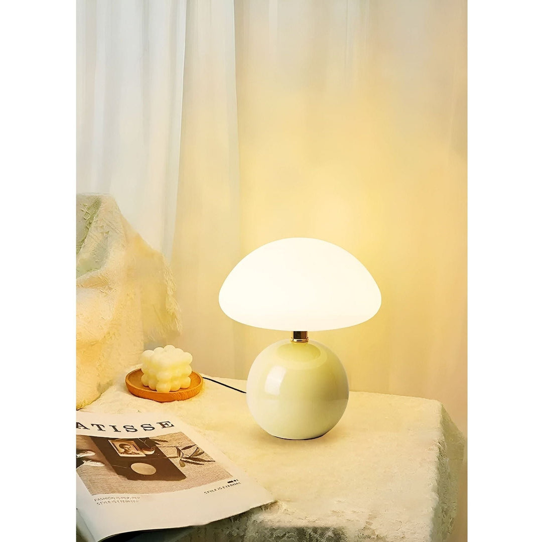 CreamyShine Lamp - Cozy Mushroom Nightstand Lamp | Bowlift