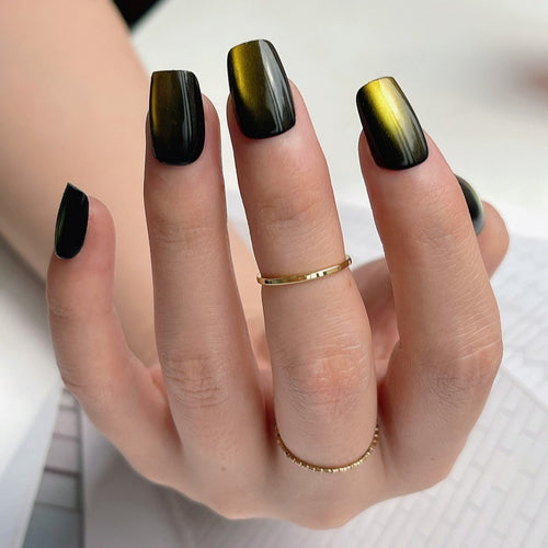 Glossy Metallic Press-On Nail Tips Bowlift
