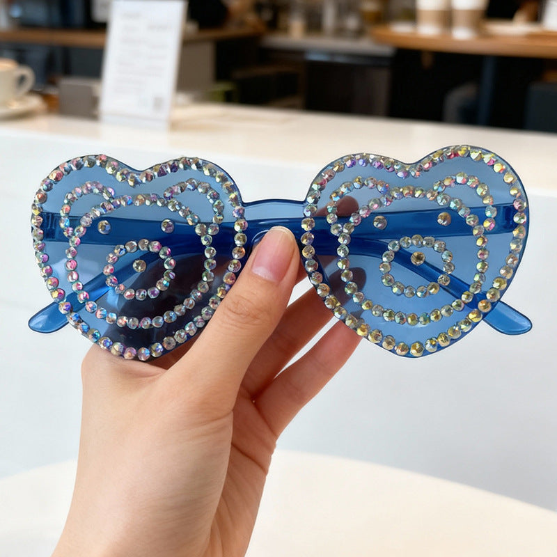 Heart-Shaped Rhinestone Sunglasses Bowlift