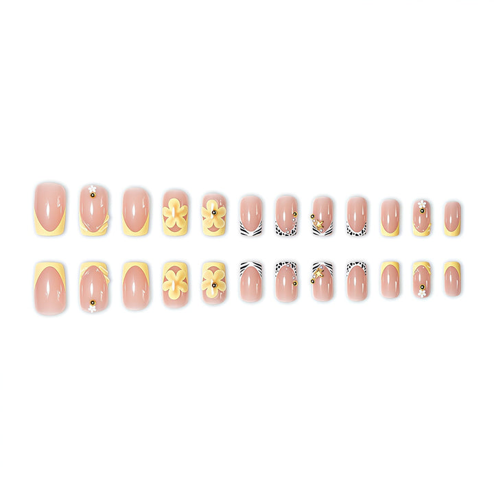 Floral 3D Nail Art Enhancements Bowlift