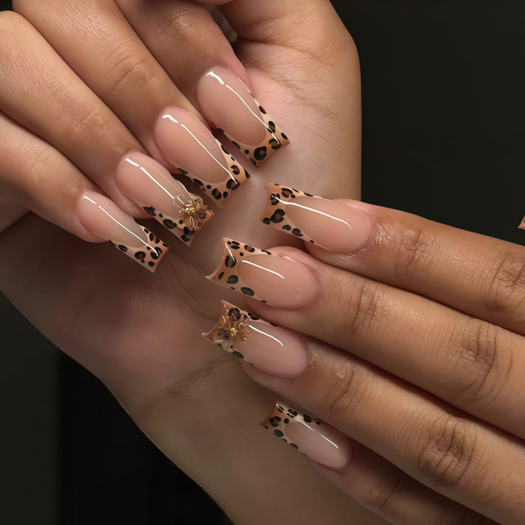 Premium Decorative Press-On Nail Art with Leopard Print Accents Bowlift
