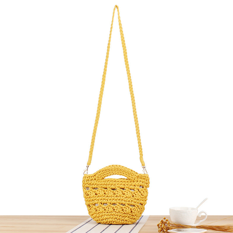 Hand-knotted shoulder bag Bowlift
