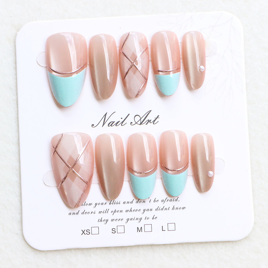 Elegant Artistic Press-On Nail Set Bowlift