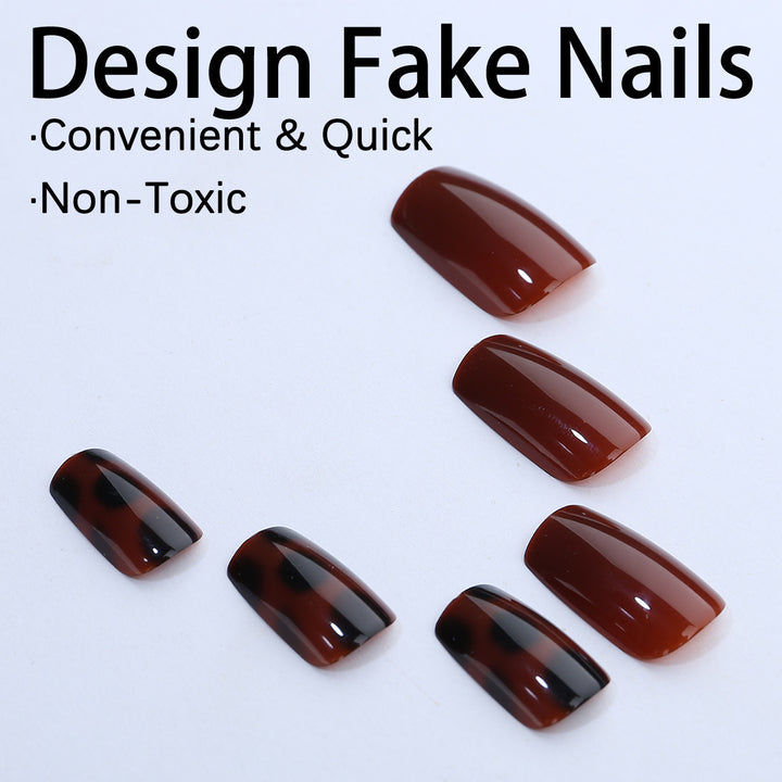 Nail art set with elegant leopard pattern Bowlift