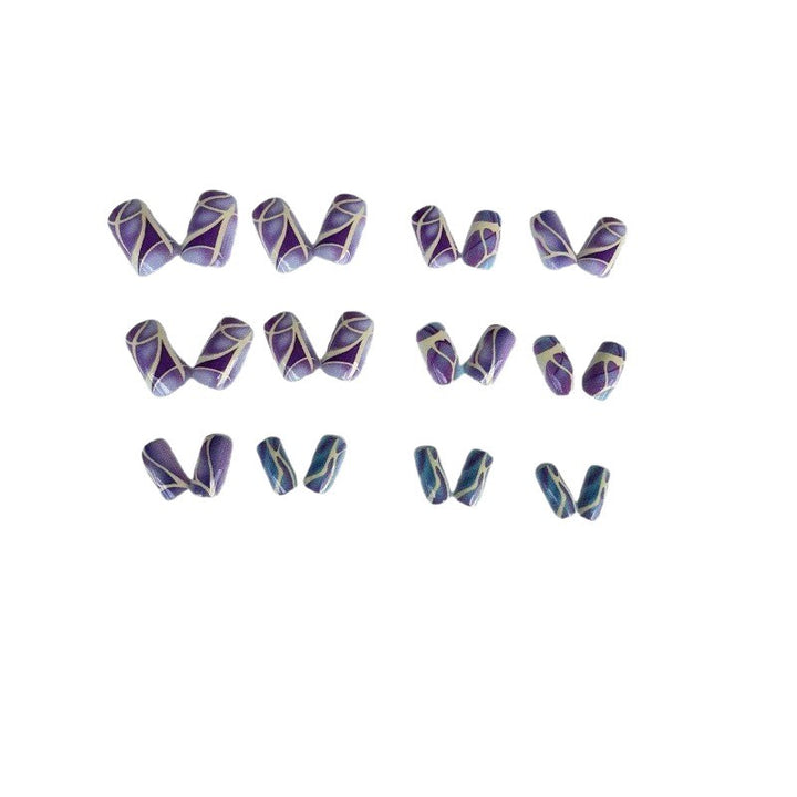 Artful Design Nails Bowlift