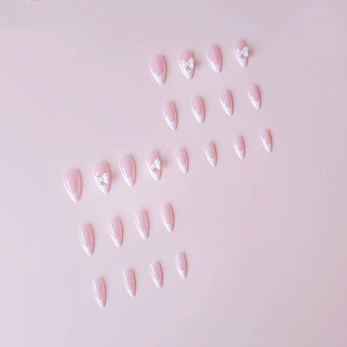 Artificial nail set with elegant 3D flowers and sparkling accents Bowlift