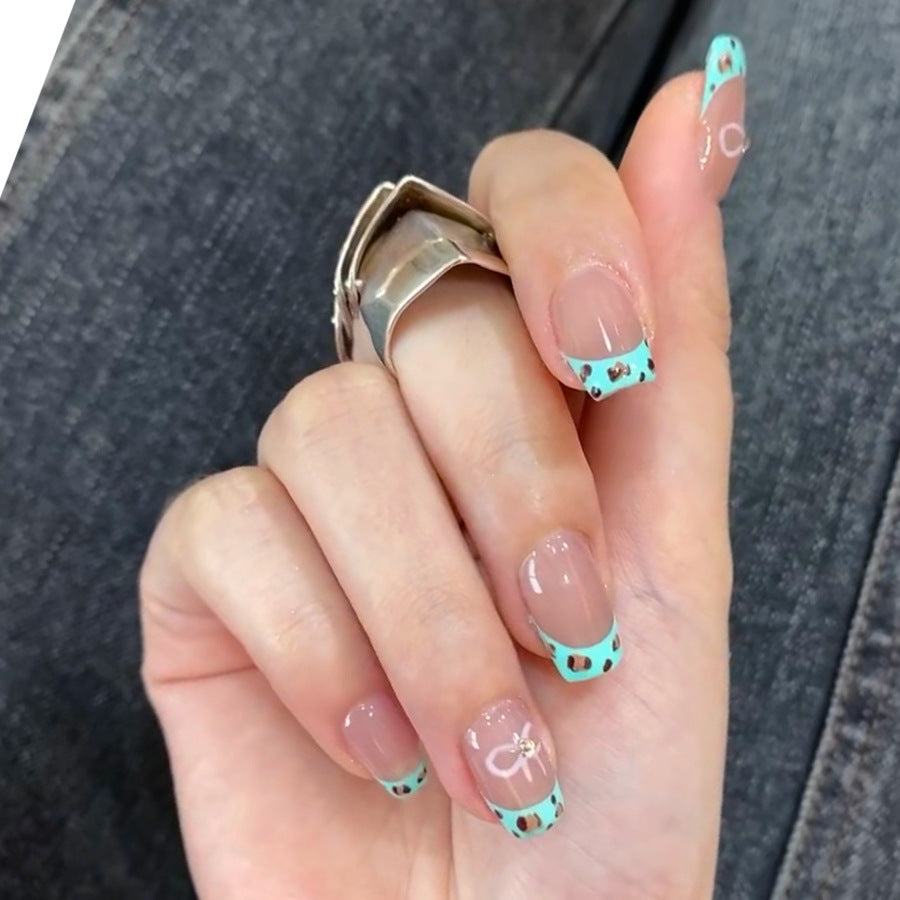 Artistic Accent Nails Bowlift