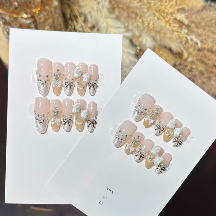 Glamorous Bow-Embellished Press-On Nail Art Set Bowlift