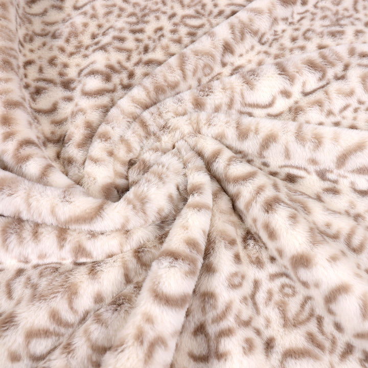 Ladies Snuggle Blanket Bowlift