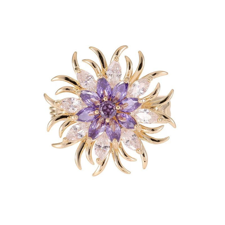 Elegant brooch with sparkling crystals Bowlift