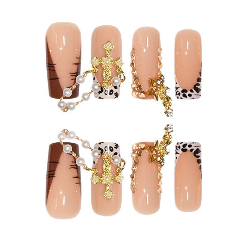 Artistic Nail Art Extensions Bowlift