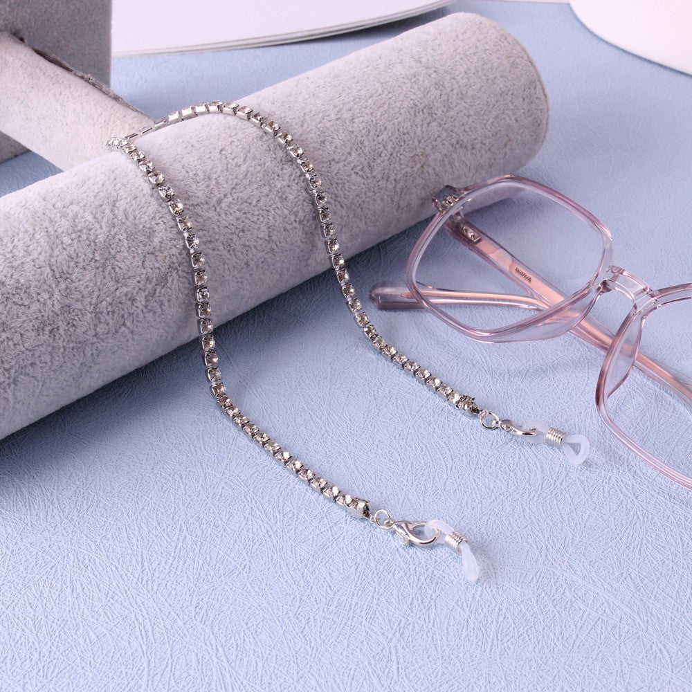 Sparkling Rhinestone Eyewear Chain Bowlift
