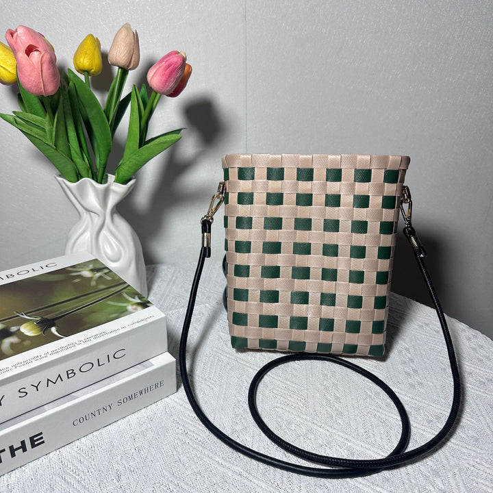 Woven Shoulder Bag Bowlift