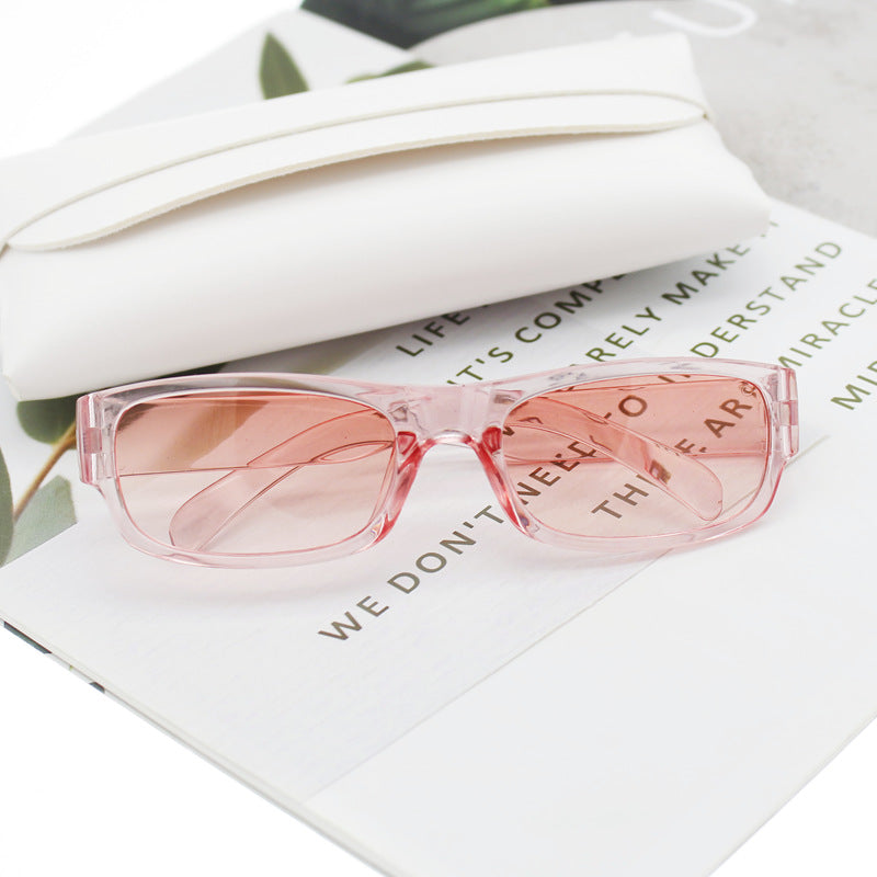 Women's fashionable sunglasses in stylish rectangular design Bowlift