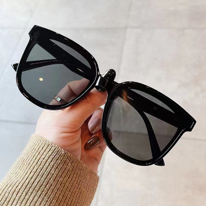 Women's Fashion Cat-Eye Sunglasses with Trendy Design Bowlift