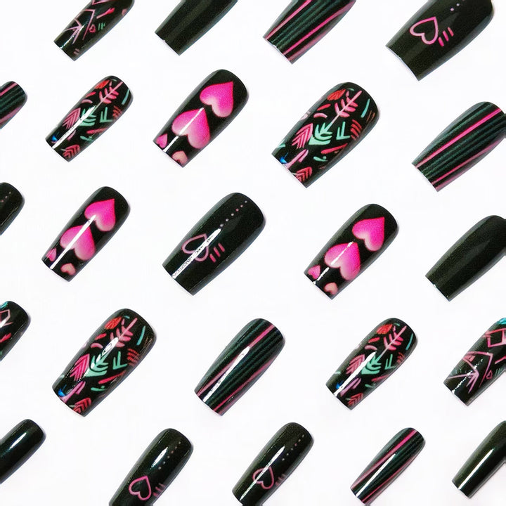 Creative Graphic Nail Art Bowlift