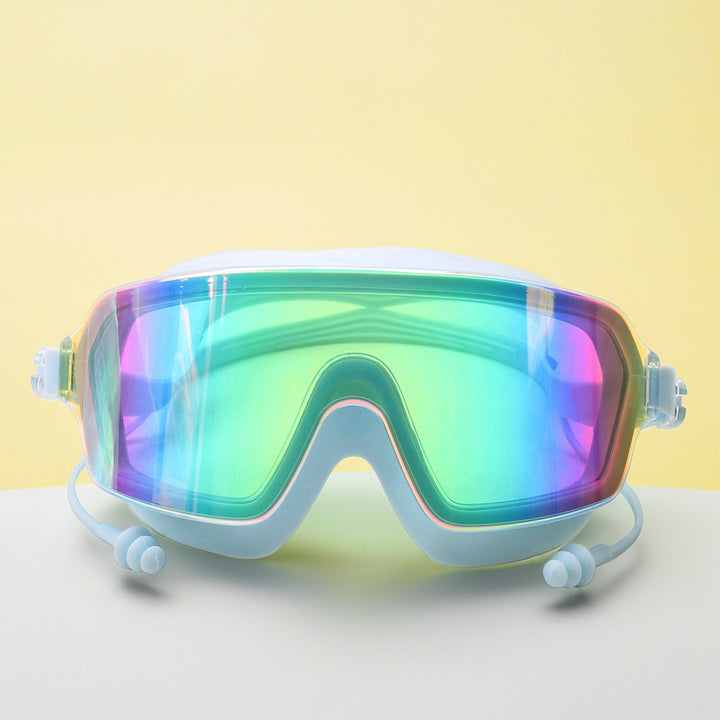 Diving mask with flexible silicone edge Bowlift
