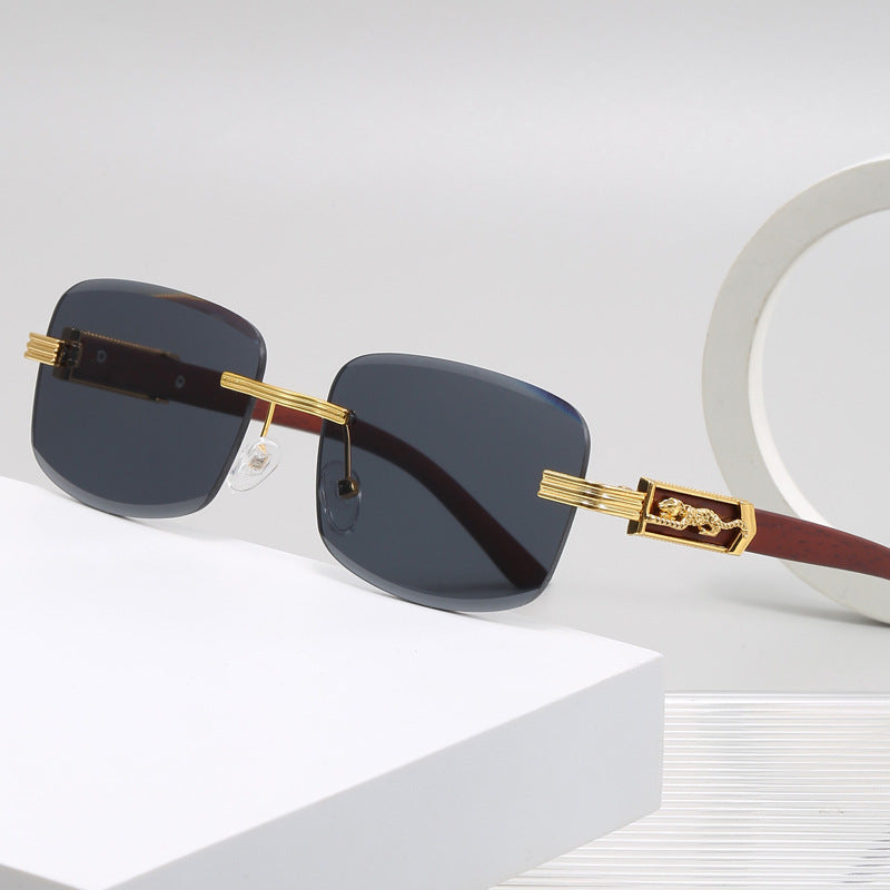 Women's designer sunglasses with luxurious accents Bowlift