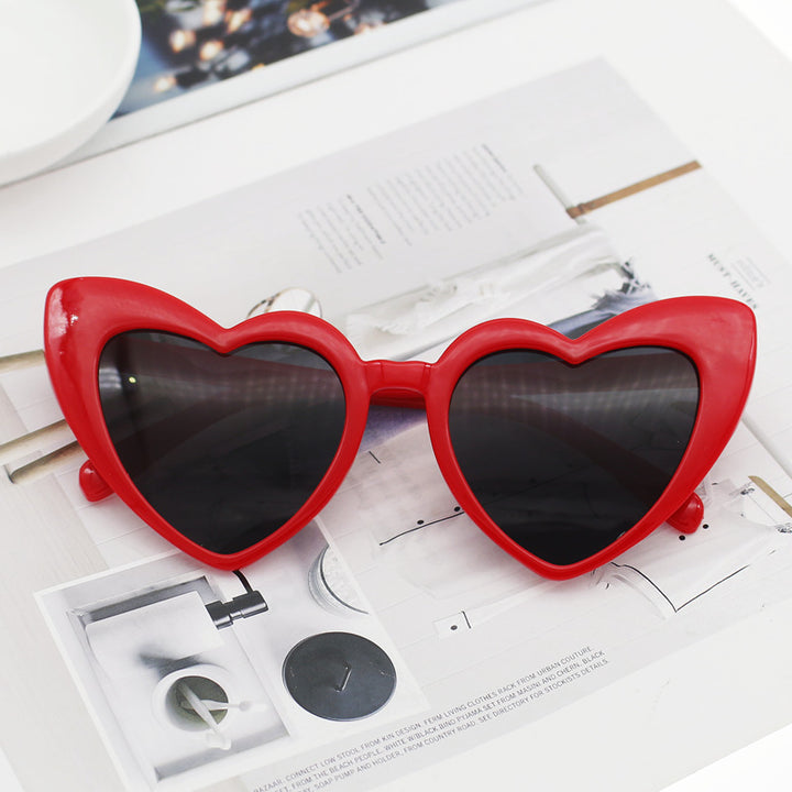 Women's Heart-Shaped Sunglasses with Glittering Frame Bowlift