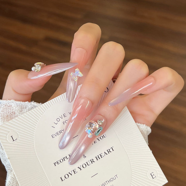 Artistic Floral-Embellished Press-On Nail Art Bowlift