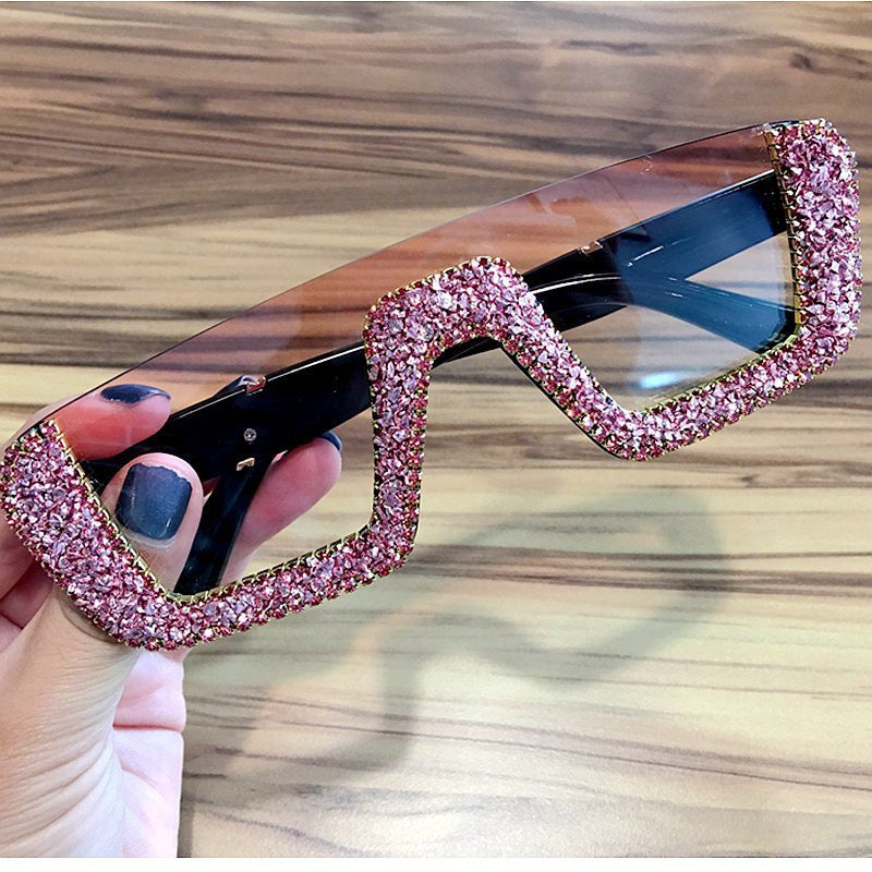 Ladies elegant glitter sunglasses with striking frame Bowlift