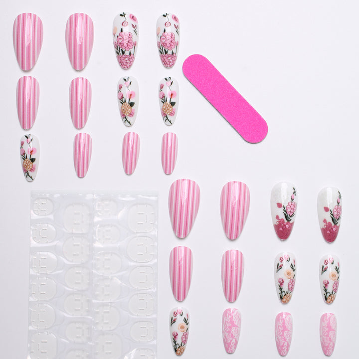 Artificial nails with floral 3D decorations Bowlift