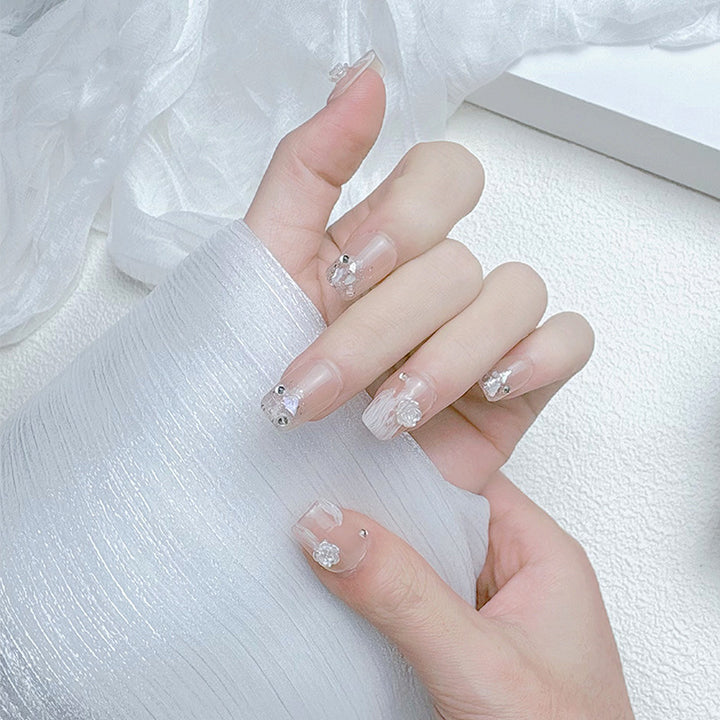 Customizable Press-On Nail Set Bowlift