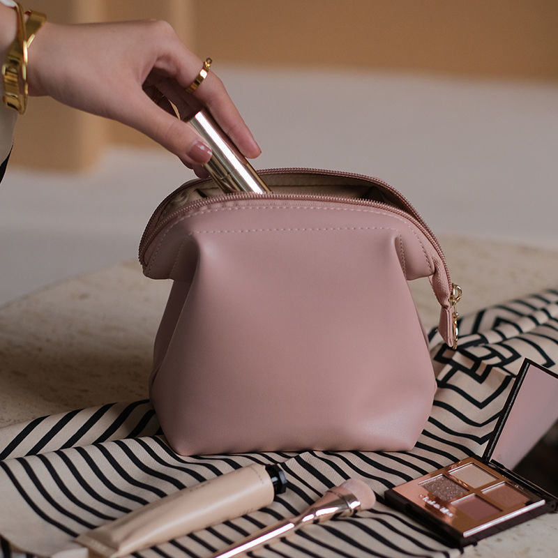 Stylish Cosmetics Storage Pouch Bowlift