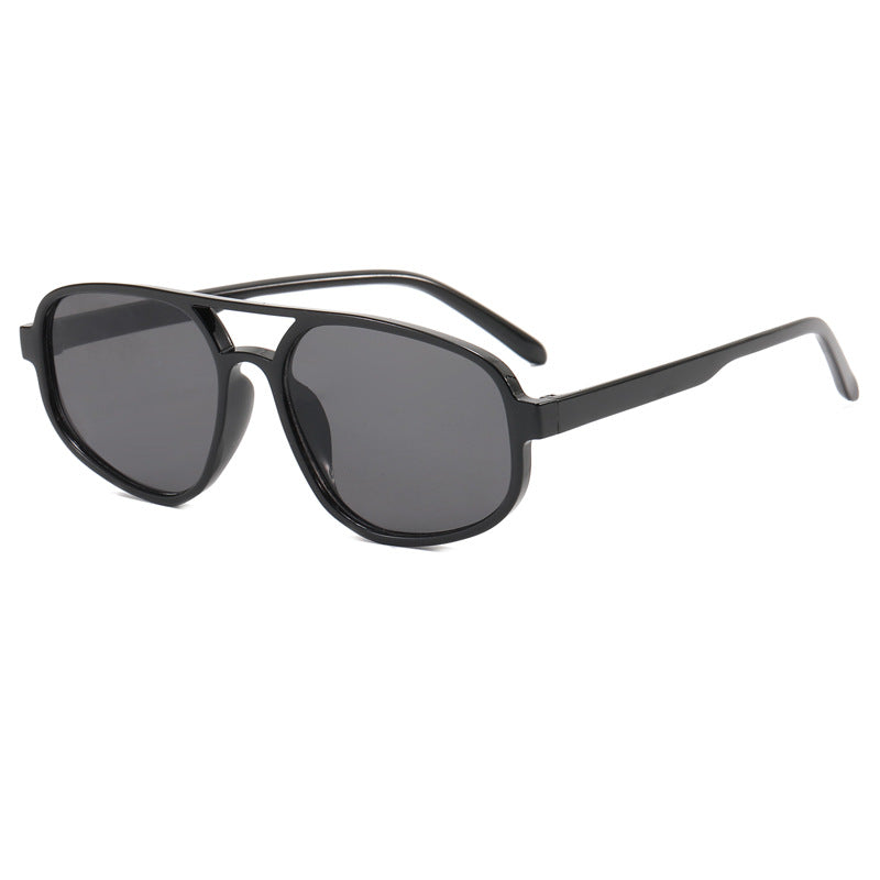 Women's fashionable oversized sunglasses with trendy frame Bowlift